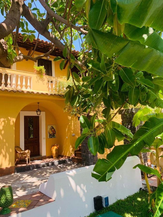 Villa Le Gemelle Dell'Alcantara Motta Camastra Екстер'єр фото