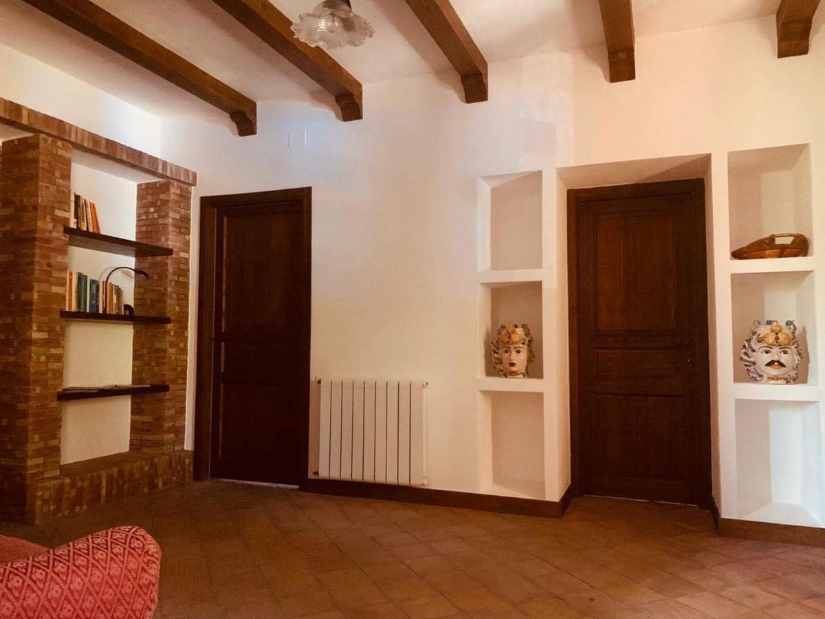 Villa Le Gemelle Dell'Alcantara Motta Camastra Екстер'єр фото